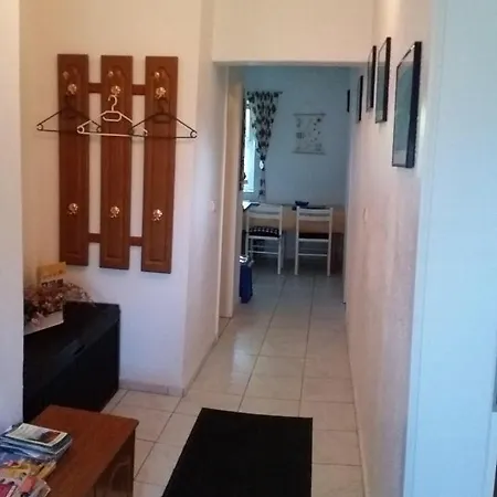 Ferienwohnung Blütenzauber – Bis 4 Personen Apartment Puddemin